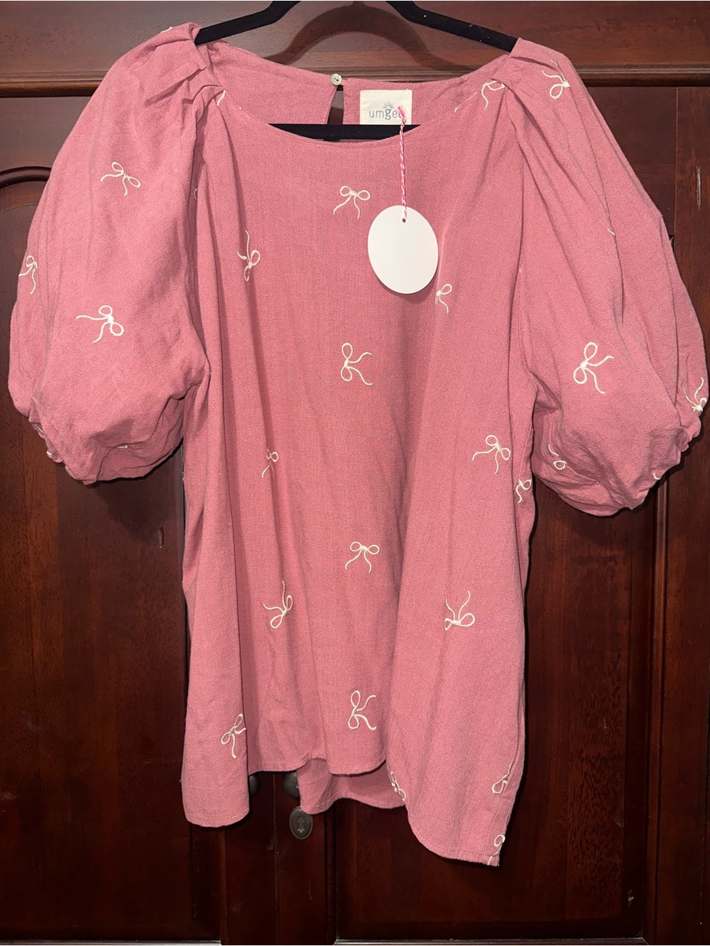 Umgee Dusty Pink Puff Sleeve Bow Embroidered Blouse